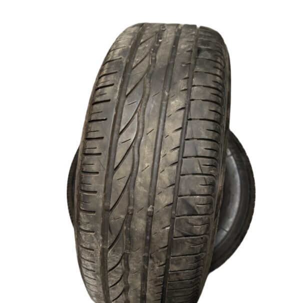 225/60R16 Bridgestone