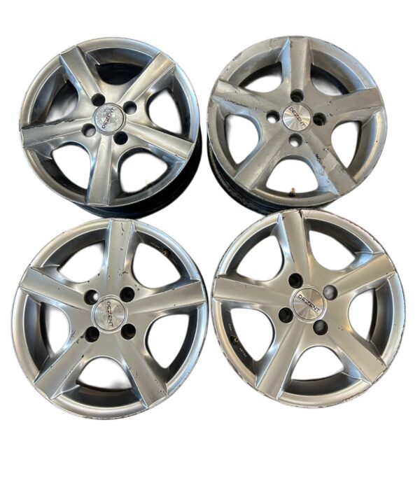 Felgi Dezent R14 5,5J 4x100 ET38 ML60.1